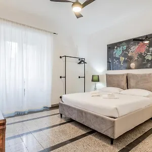 Piazza Vescovio Spazioso Trilocale Appartamento Roma